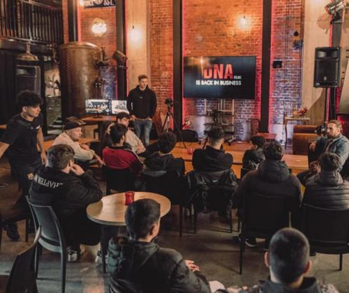 Klub Karbon slaat een brug tussen cultuur en jongeren